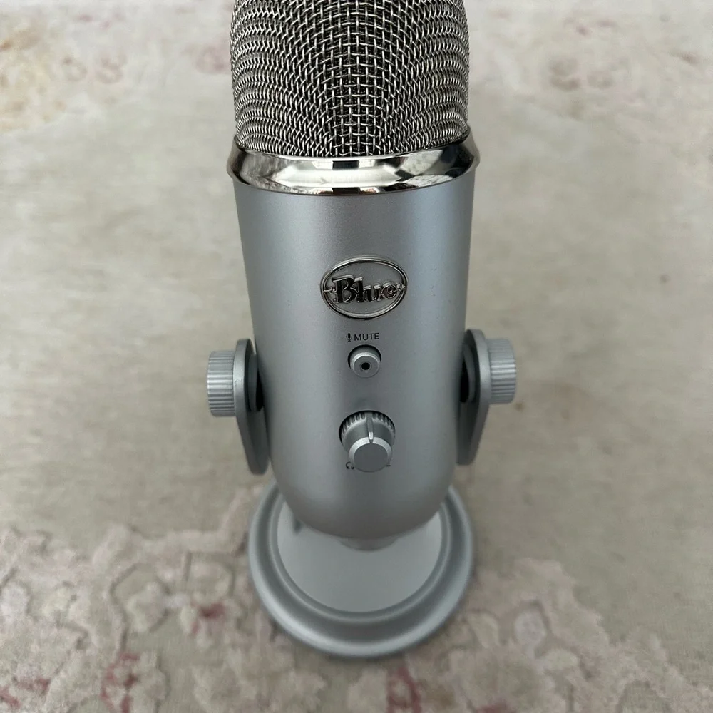 Yeti Silver USB Microphone